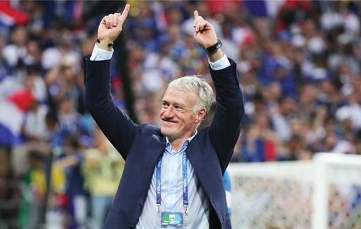 Lo stadio di Cap d'Ail diventa 'Stadio Didier Deschamps' Lo stadio di Cap d'Ail diventa 'Stadio Didier Deschamps'