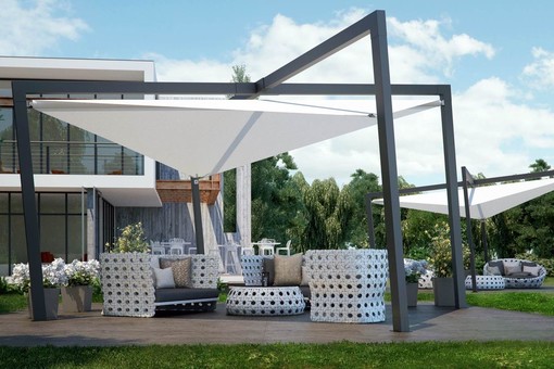 Protezione fatta su misura e soluzioni di alto design all'avanguardia: rendi unica la tua estate con le tende e i tendaggi di Domus Point Protezione fatta su misura e soluzioni di alto design all'avanguardia: rendi unica la tua estate con le tende e i tendaggi di Domus Point