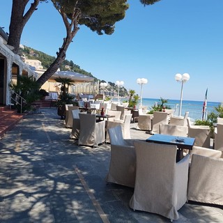Alassio, la cucina mediterranea diventa una "serie dal vivo": show cooking e alta gastronomia al Diana Grand Hotel