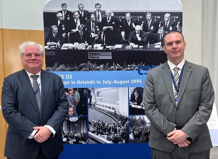 Monaco partecipa al 50° anniversario dell’OSCE: un impegno rinnovato per la sicurezza e la cooperazione in Europa Monaco partecipa al 50° anniversario dell’OSCE: un impegno rinnovato per la sicurezza e la cooperazione in Europa