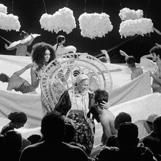 Monaco, al Théâtre des Variétés si presenta &quot;East of Noon&quot; di Hala Elkoussy