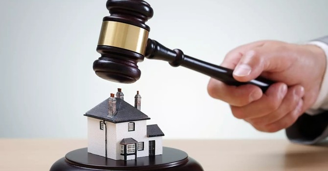 Case all’asta: opportunità o rischio? Guida pratica alle 4 principali tipologie di vendite immobiliari Case all’asta: opportunità o rischio? Guida pratica alle 4 principali tipologie di vendite immobiliari