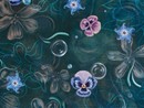“Fleurs bleues – Forget me not”: a Beausoleil un viaggio tra memoria, natura e immaginazione “Fleurs bleues – Forget me not”: a Beausoleil un viaggio tra memoria, natura e immaginazione