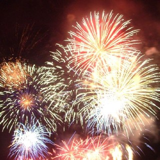 Ferragosto a Cannes penultimo appuntamento con i fuochi d'artificio piromelodici