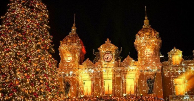 Monaco si prepara al Natale: luminarie in allestimento nei quartieri del Principato Monaco si prepara al Natale: luminarie in allestimento nei quartieri del Principato
