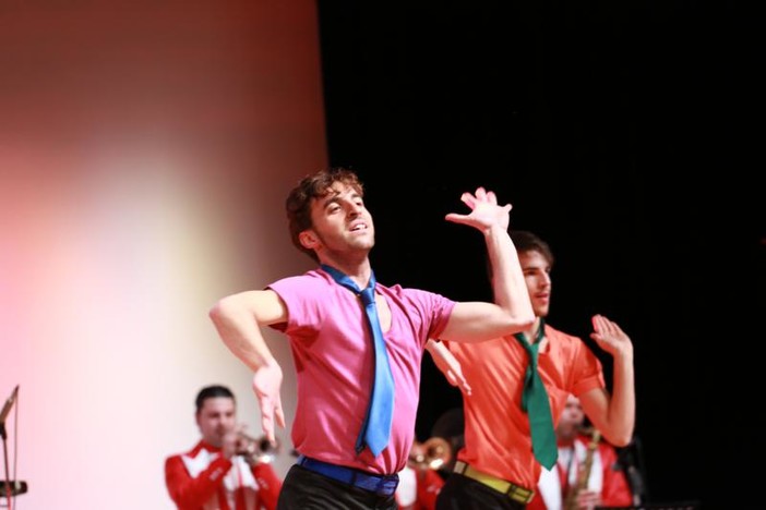 Le stelle del balletto del Bolshoi si esibiscono durante la cena di gala "Hommage aux Grimaldi" a Montecarlo Le stelle del balletto del Bolshoi si esibiscono durante la cena di gala "Hommage aux Grimaldi" a Montecarlo