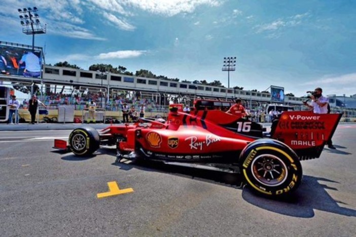 Formula 1. GP Azerbaijan, gara dai tre volti per Leclerc: solo quinto alla fine il ferrarista