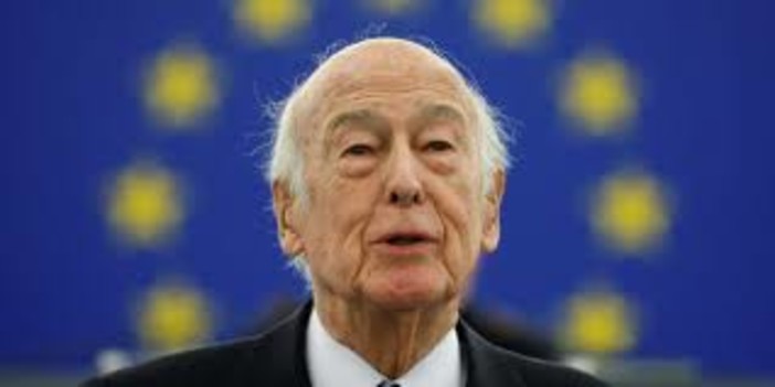 Giscard d'Estaing, già Presidente della Repubblica francese, sarà a Monaco per una conferenza sull'Europa