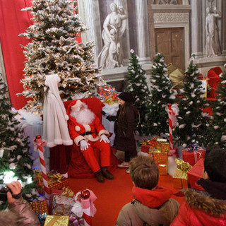 Govone, il "Magico Paese di Natale". Un luogo incantato sulle colline