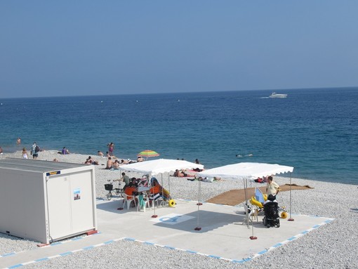 L'handiplage du Centenaire a Nizza nel 2019 L'handiplage du Centenaire a Nizza nel 2019