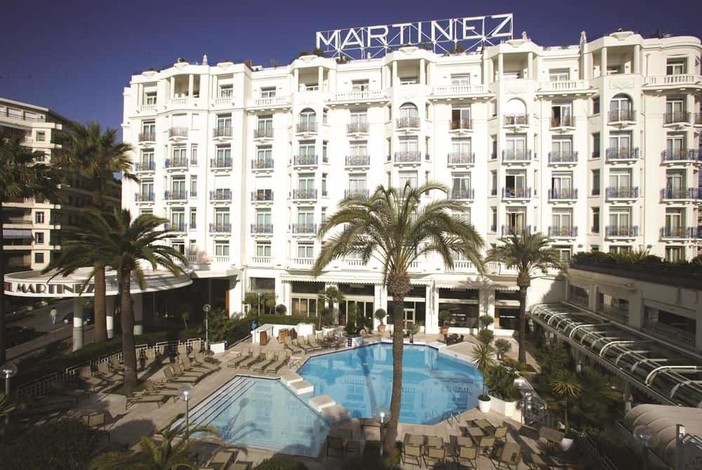 Al via la ristrutturazione del Grand Hyatt Cannes Hôtel Martinez, vanno all'asta i mobili