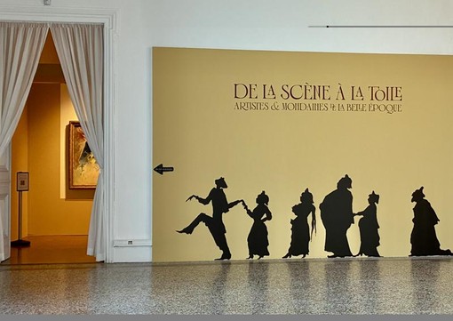 Les fastes de la Belle Époque, mostra al Musée des Beaux-Arts Jules Chéret. Fotografie di Silvia Assin Les fastes de la Belle Époque, mostra al Musée des Beaux-Arts Jules Chéret. Fotografie di Silvia Assin