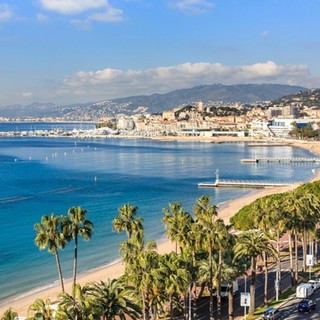 Cannes blindata per il Festival: sicurezza totale tra terra, cielo e mare