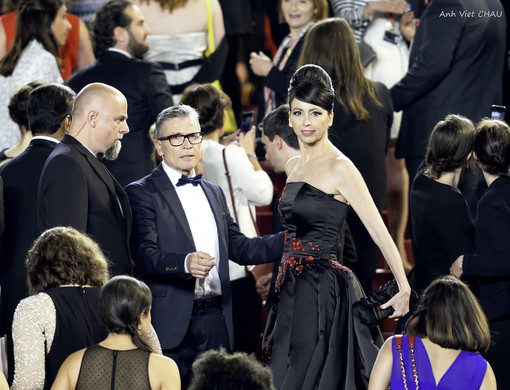 L’etoile Lorena Baricalla sul red carpet del Festival del Cinema di Cannes