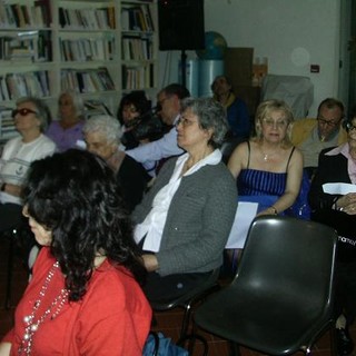 Maria Salamone continuana il suo tour di letture e poesie in Italia