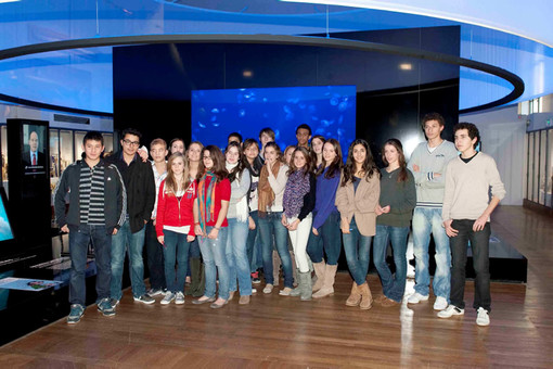 Monaco: posto in prima fila sul "Mediterraneo" per i giovani studenti del Principato Monaco: posto in prima fila sul "Mediterraneo" per i giovani studenti del Principato