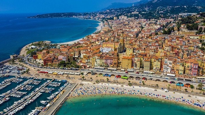 Menton Menton