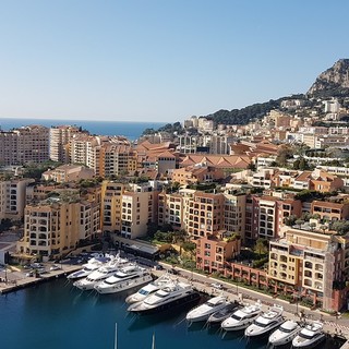 La Monte-Carlo Fashion Week festeggia i 10 anni di moda nel Principato di Monaco