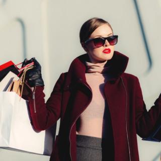 Sotto luci di eleganza senza tempo a Monte Carlo