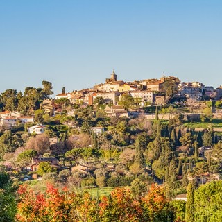 Mougins