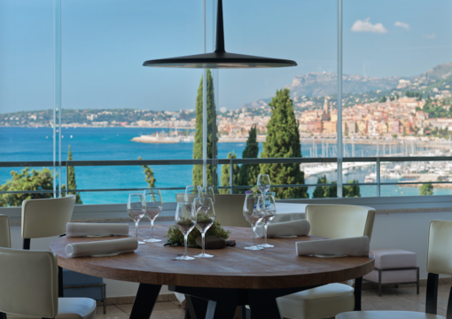 Mirazur di Menton: una seduzione romantica firmata Mauro Colagreco Mirazur di Menton: una seduzione romantica firmata Mauro Colagreco