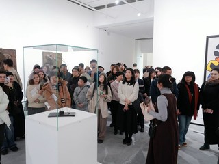 “Colors!” a Pechino