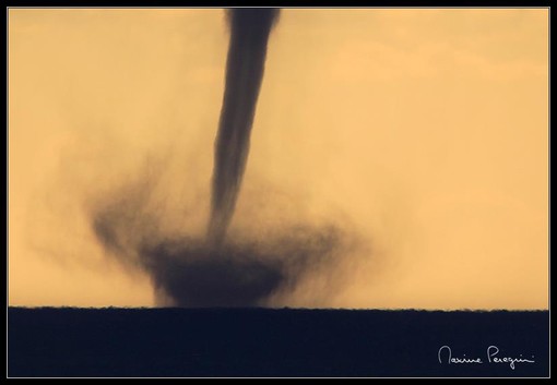 Tromba d'aria a Montecarlo: 30 minuti di "spettacolo" per i fotografi della Costa Azzurra Tromba d'aria a Montecarlo: 30 minuti di "spettacolo" per i fotografi della Costa Azzurra