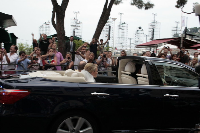 Matrimonio del Principe: ecco alcune immagini del corteo regale per le vie di Monaco