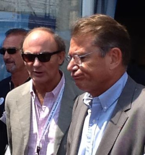 Michel Foraud a sinistra del Presidente di Marineland