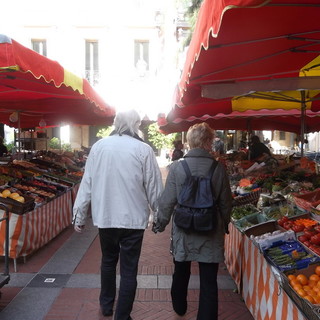 Un immagine del "vecchio" mercato della Condamine