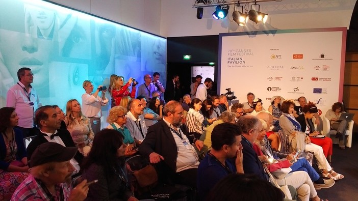 Il fascino di Marilyn Monroe incanta ancora Cannes Il fascino di Marilyn Monroe incanta ancora Cannes