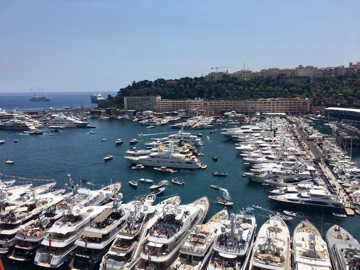 Lino Damiani a Monaco per una conferenza su Lingua e Cinema Lino Damiani a Monaco per una conferenza su Lingua e Cinema