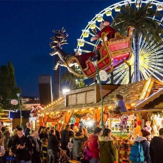 Nizza dà il via al Natale: tra luminarie, chalet e grandi eventi