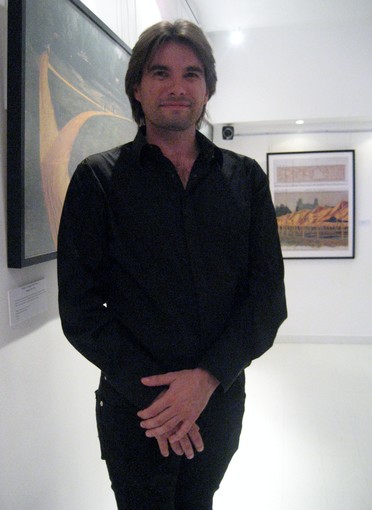 Nicolas Horvath, il suo pianoforte incanta l'Entrepôt di Montecarlo Nicolas Horvath, il suo pianoforte incanta l'Entrepôt di Montecarlo