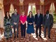 Isabelle Berro-Amadeï insieme ai cinque nuovi ambasciatori accreditati presso il Principato di Monaco. Foto: Manuel Vitali – Direzione della Comunicazione. Isabelle Berro-Amadeï insieme ai cinque nuovi ambasciatori accreditati presso il Principato di Monaco. Foto: Manuel Vitali – Direzione della Comunicazione.