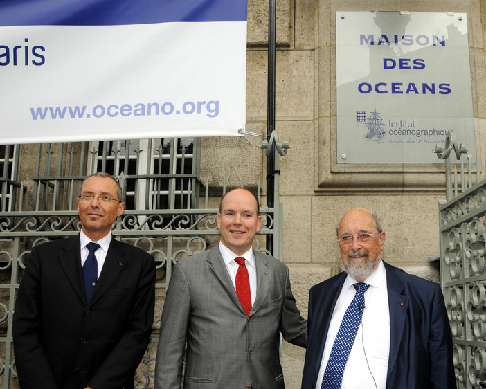 Photo copyright institut-oceano.com Photo copyright institut-oceano.com