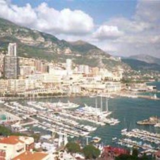 Monaco: un guasto provoca la chiusura del tunnel sotto la Rocca. Traffico in tilt