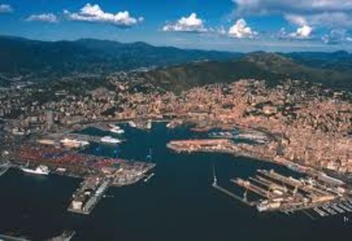 « Haven 2011 » a Genova. Esercitazione Ramogepol che ha simulato il disastro del 1991 « Haven 2011 » a Genova. Esercitazione Ramogepol che ha simulato il disastro del 1991