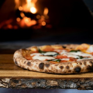 Come riconoscere una pizza perfetta: profumo, crosta e alveolatura spiegati dagli esperti