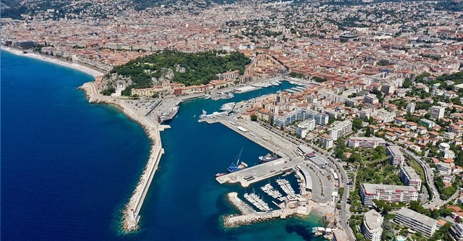 Il porto di Nizza Il porto di Nizza