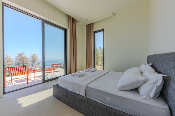 Comprare casa vista mare: zone più richieste, trend e prezzi
