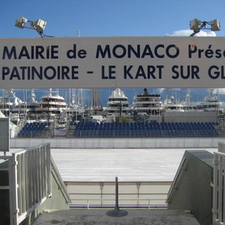 Montecarlo ha il suo campionato di pattinaggio sul ghiaccio