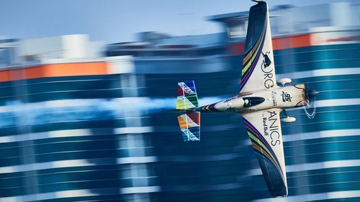 Red Bull Air Race sbarca in Francia! A Cannes grande festa con acrobazie aeree il 21 e 22 aprile