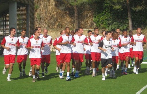 Uno staff tutto italiano per l'avventura monegasca di Ranieri. Tutte le immagini dell'allenamento Uno staff tutto italiano per l'avventura monegasca di Ranieri. Tutte le immagini dell'allenamento