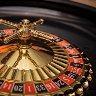 Il rilancio del Casinò di Montecarlo e la sfida digitale del gioco d’azzardo terrestre