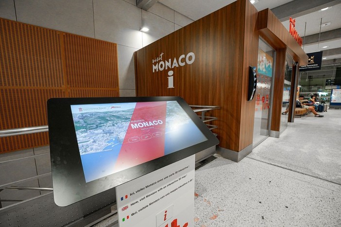 Nascono chioschi 3D per turisti nel Principato di Monaco, informazioni per tutti Nascono chioschi 3D per turisti nel Principato di Monaco, informazioni per tutti