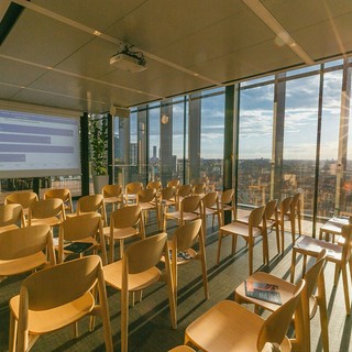 Pitch Night 2026 della JCEM, a Monaco la terza edizione dedicata ai giovani imprenditori