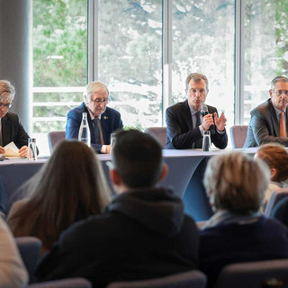 Christophe Mirmand, Ministro di Stato del Principato di Monaco durante l’incontro informativo con i residenti © Direzione della Comunicazione – Stéphane Danna