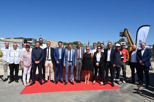 Cannes accelera verso il futuro: in arrivo la prima stazione d’idrogeno verde della regione PACA Cannes accelera verso il futuro: in arrivo la prima stazione d’idrogeno verde della regione PACA