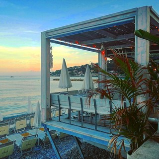 "Tramonto estivo" di Silvia Regoli